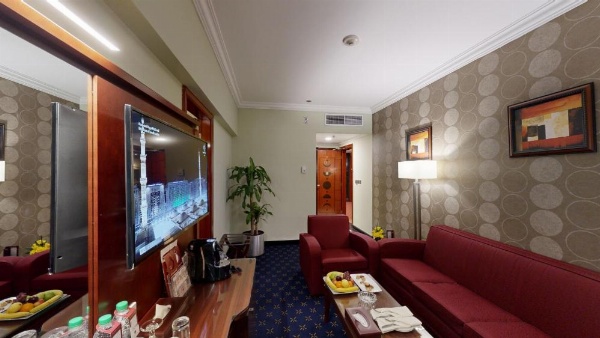 Al Muna Kareem Hotel- EX LEADER image 10